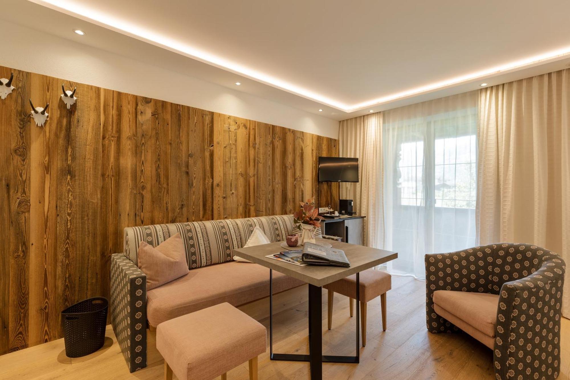 Hotel Garni Jagdhof Целль-ам-Ціллер Екстер'єр фото